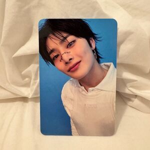 jeongin karma target photocard